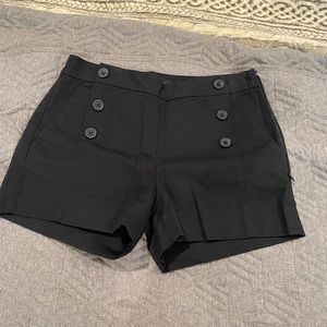 5/$30- Banana Republic Button Shorts